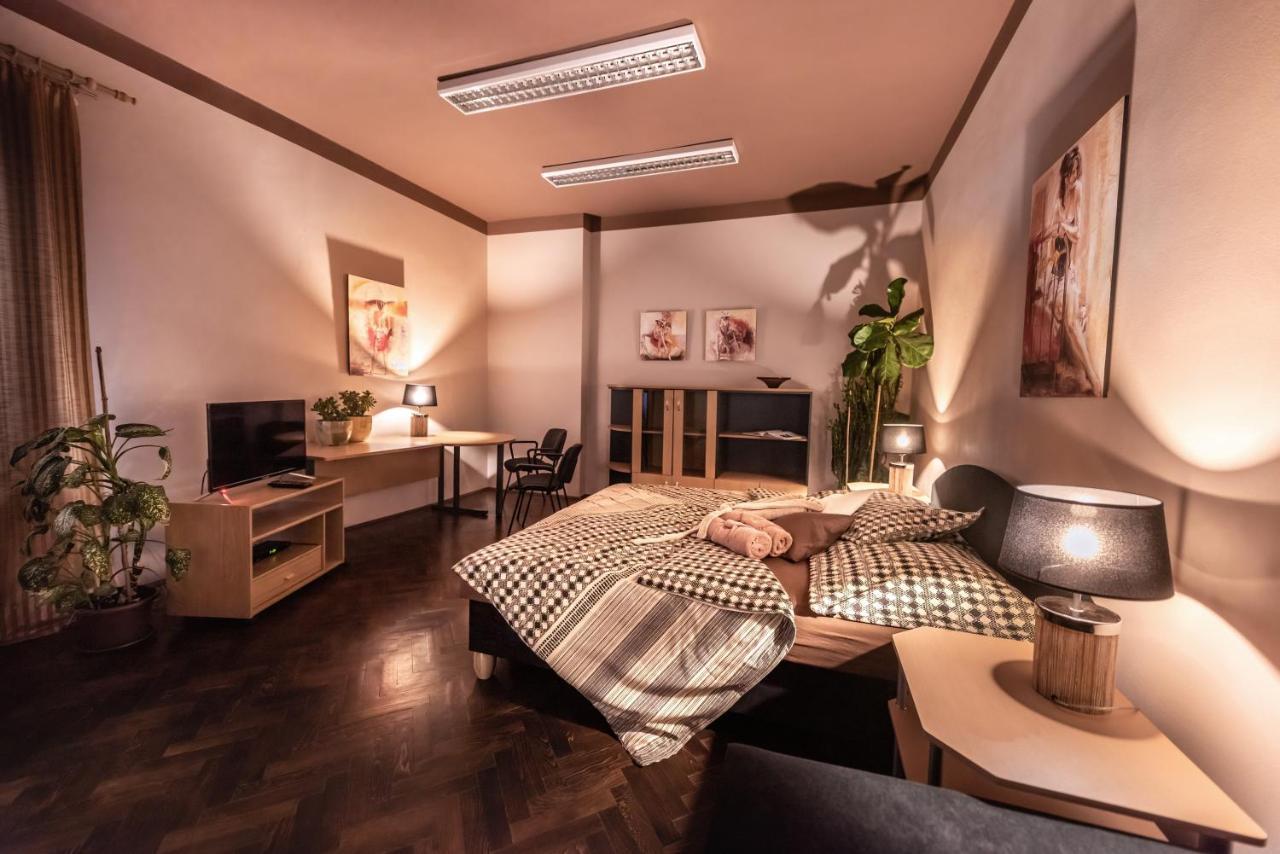 Apartment Komtesa