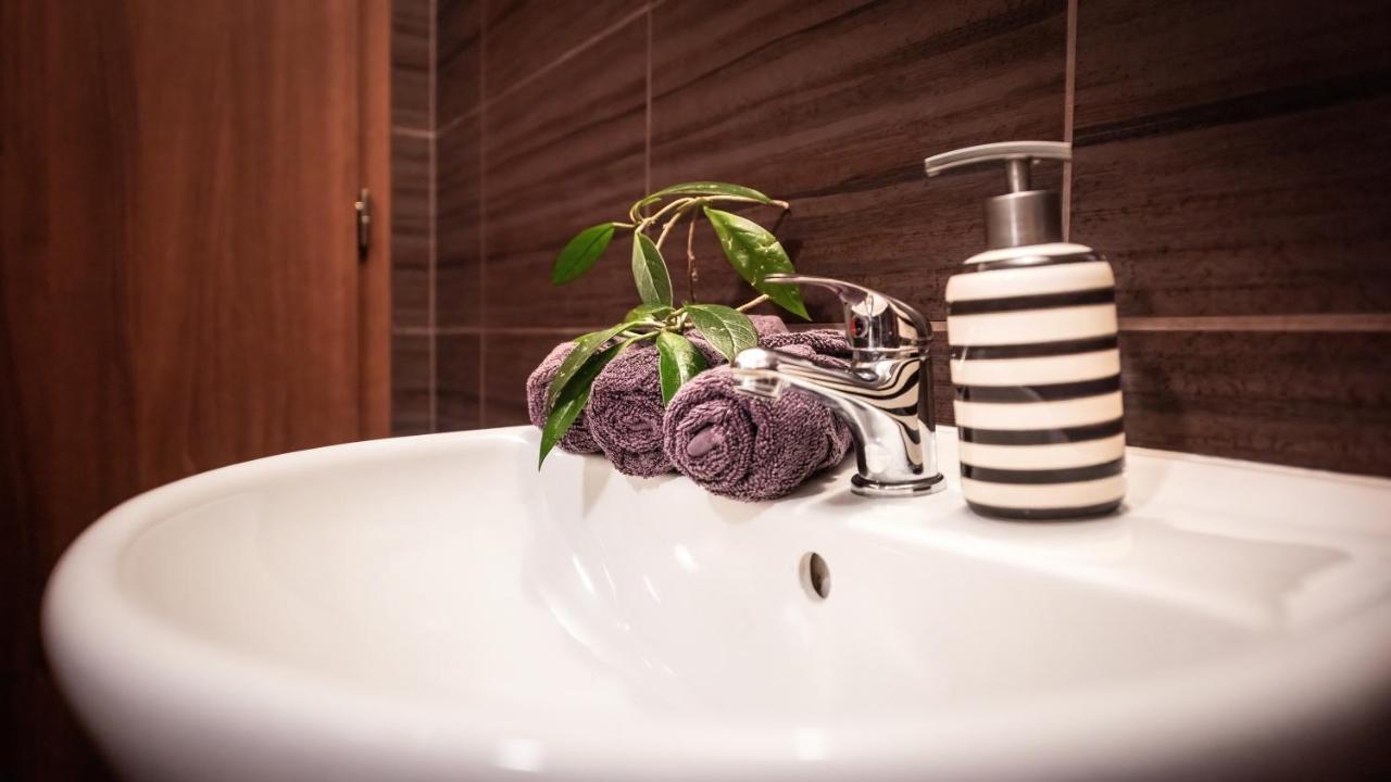 Apartment Komtesa *